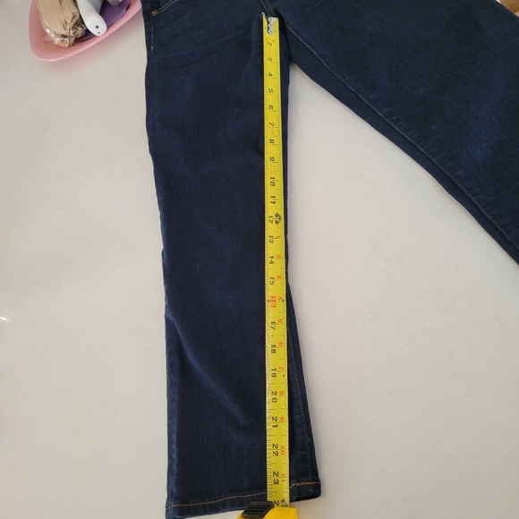 J. Crew Vintage Cropped size 26, dark wash - Picture 6 of 6